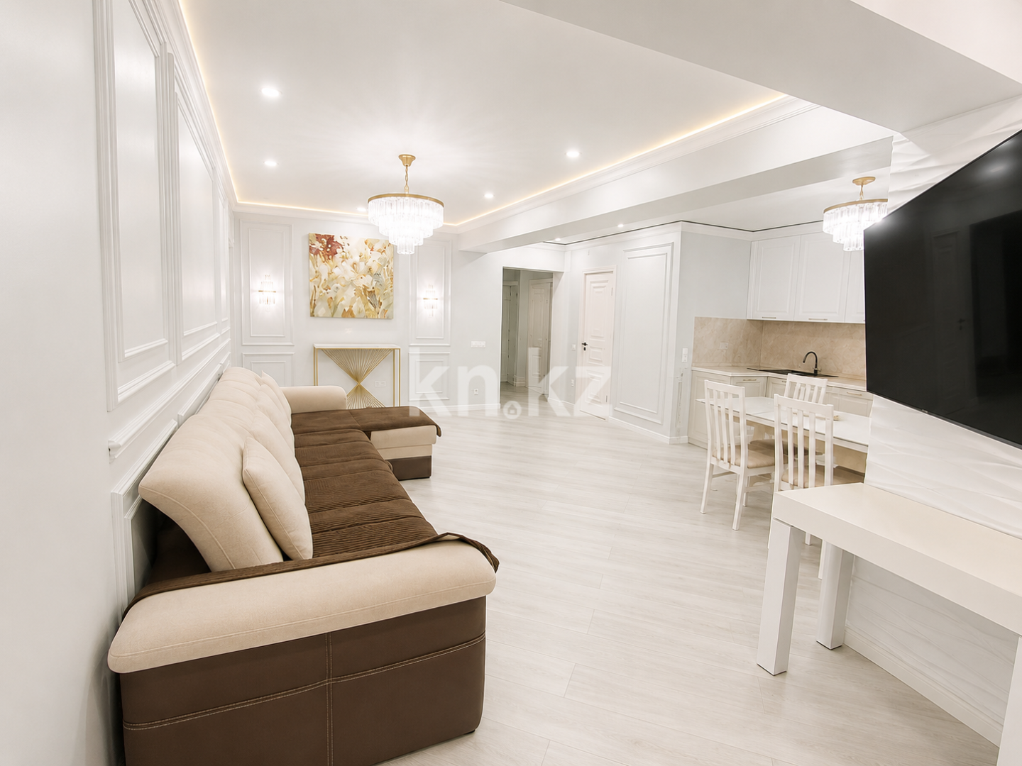 Продажа 3-комнатной квартиры, 96 м² в Алматы - фото 9