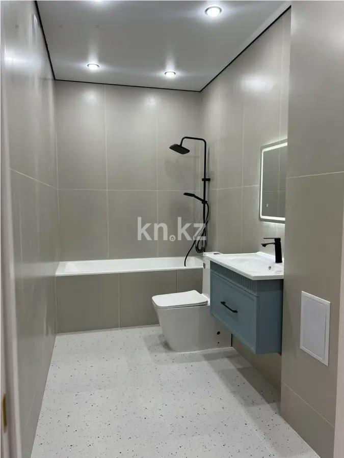 Продажа 2-комнатной квартиры, 40 м², ул. Кумисбекова, дом  9а в Астане - фото 4