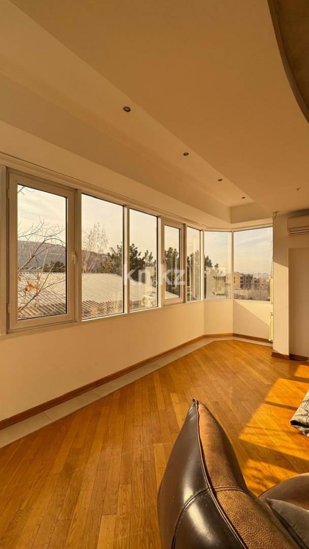 Продажа 4-комнатной квартиры, 252 м², ул. Шукшина в Алматы - фото 13