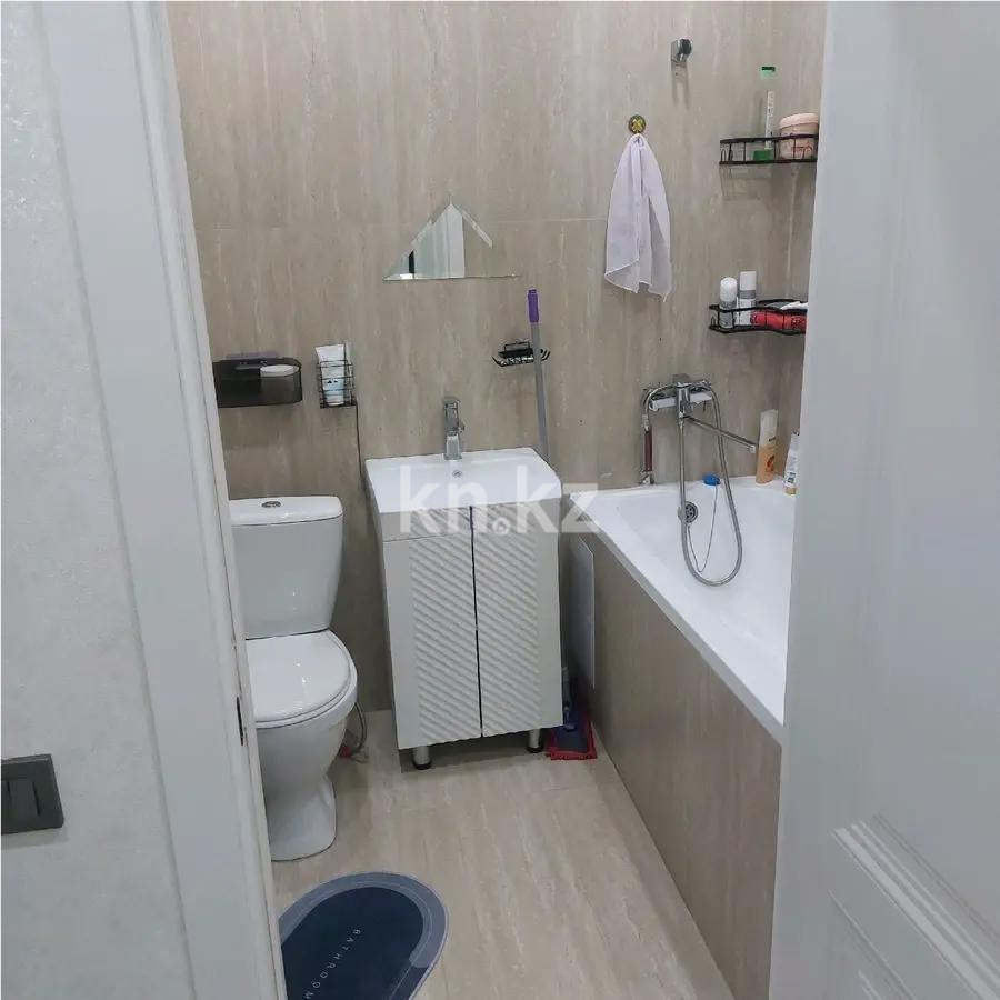 Продажа 3-комнатной квартиры, 81.7 м² в Астане - фото 4