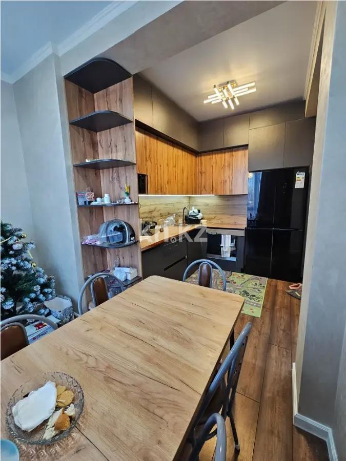 Продажа 3-комнатной квартиры, 80 м², пр. Абая, дом  38 в Алматы - фото 4