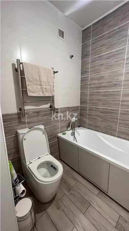 Продажа 2-комнатной квартиры, 42 м², ул. Муратбаева, дом  14 в Алматы - фото 3