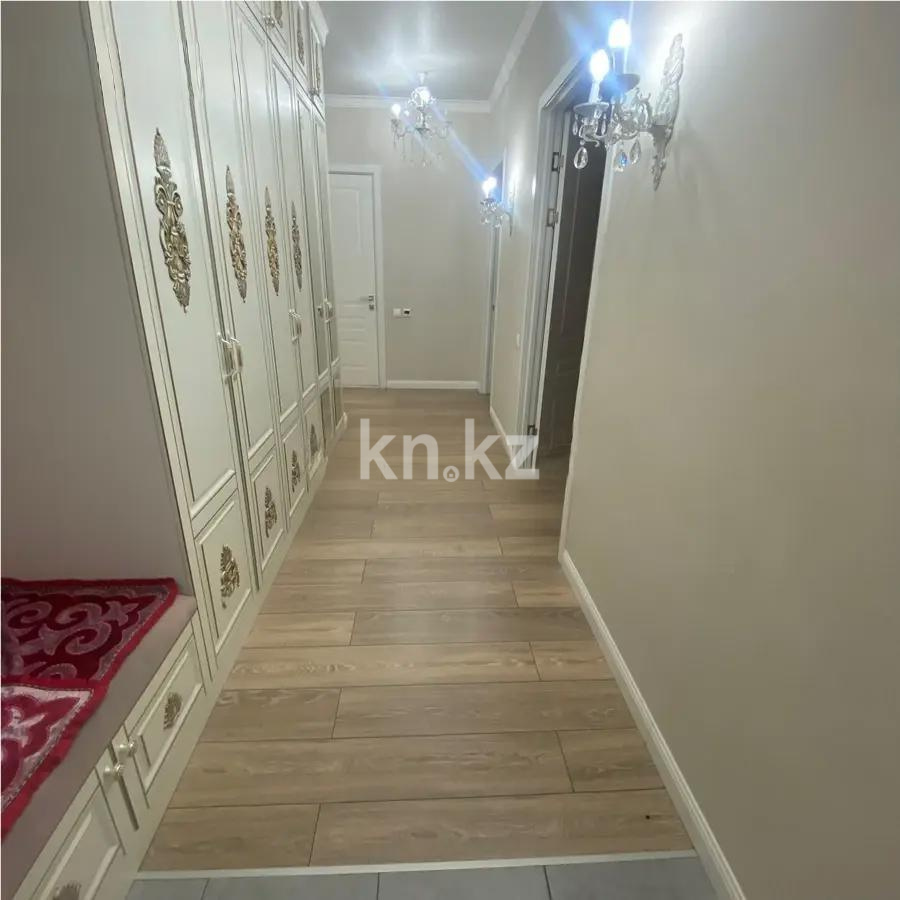 Продажа 4-комнатной квартиры, 130 м², пр. Мангилик Ел, дом  58 в Астане - фото 7