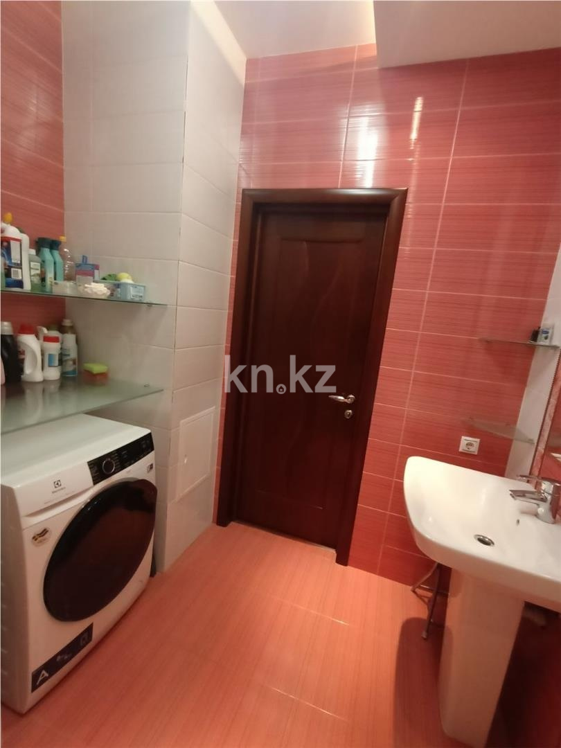 Продажа 4-комнатной квартиры, 206 м² в Астане - фото 27