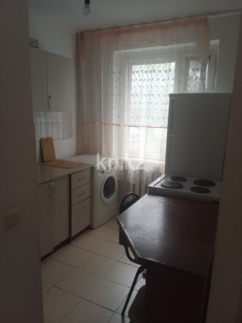 Аренда 1-комнатной квартиры, 36 м², пр. Тауелсыздык, дом  20 в Астане