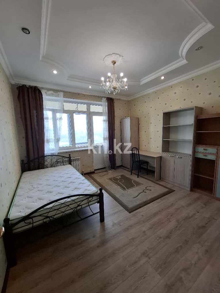 Аренда 4-комнатной квартиры, 130 м² в Алматы - фото 12