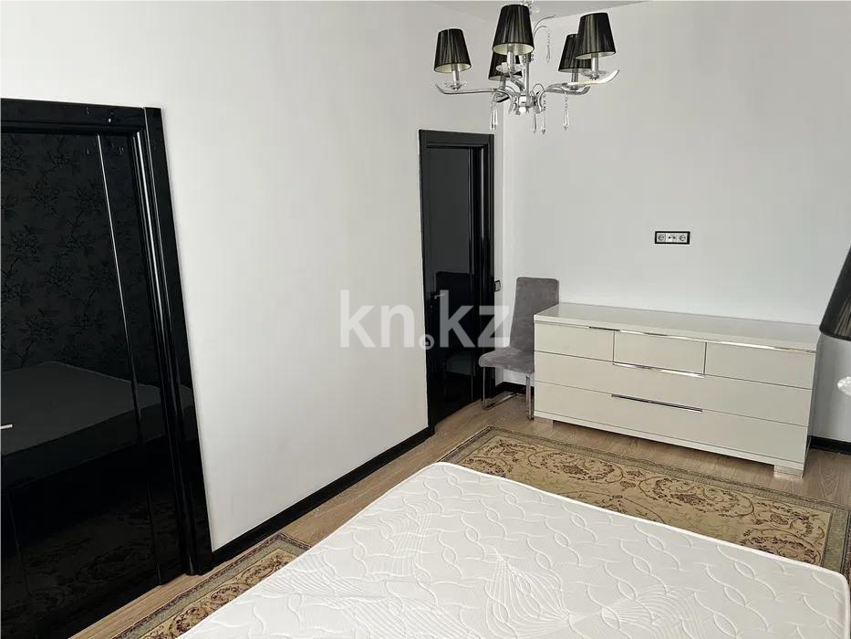 Продажа 4-комнатной квартиры, 150 м², пр. Аль-Фараби, дом  7/5а в Алматы - фото 2