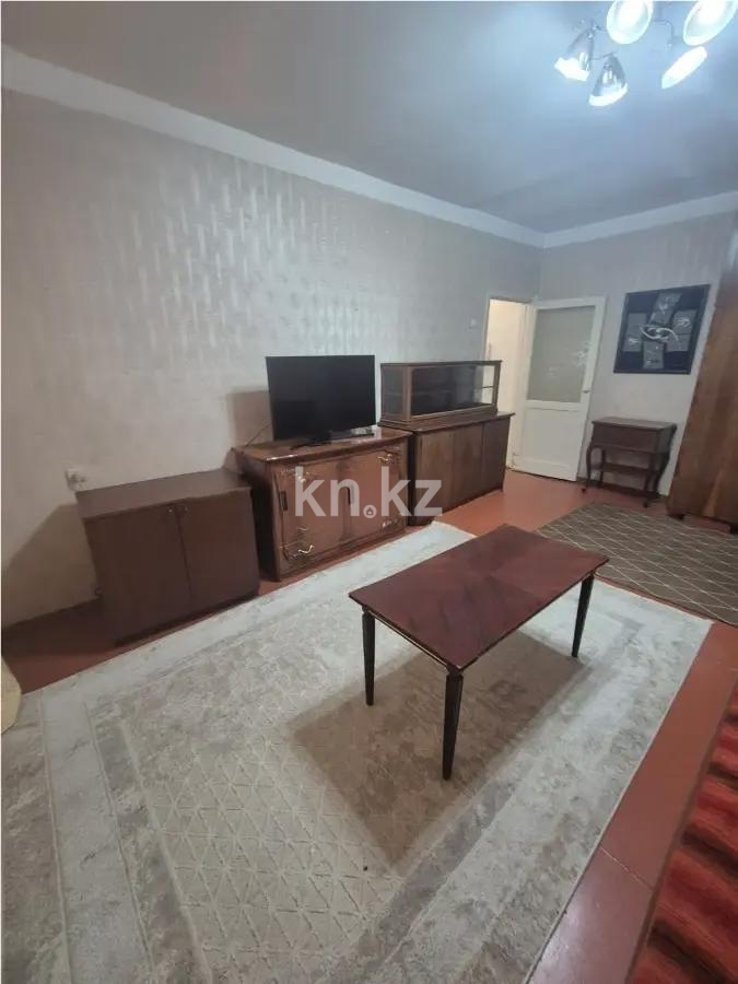 Продажа 1-комнатной квартиры, 40.5 м², пр. Назарбаева, дом  235 в Алматы