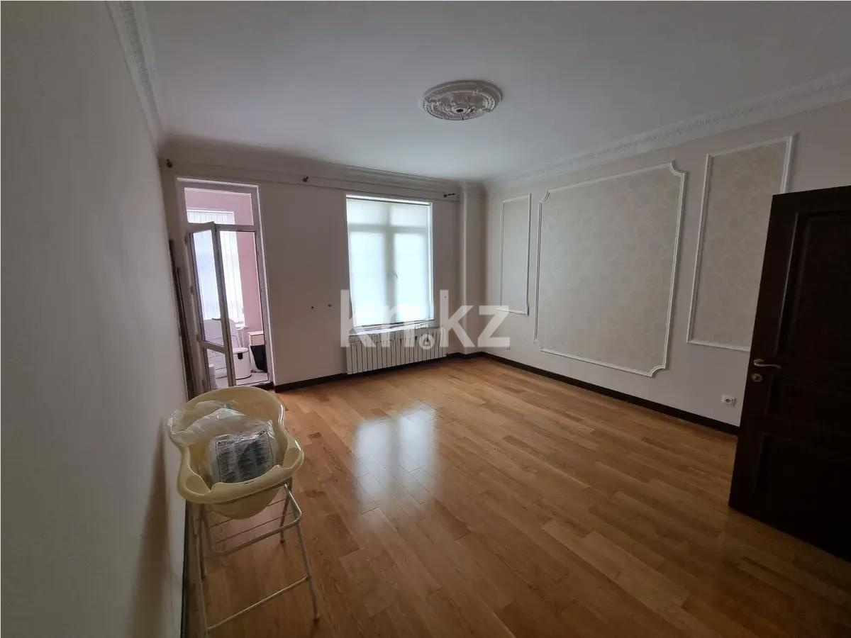 Продажа 3-комнатной квартиры, 131.8 м² в Астане - фото 2