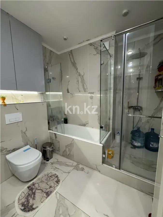 Продажа 4-комнатной квартиры, 138 м², ул. Наурызбай батыра, дом  50 в Алматы - фото 8