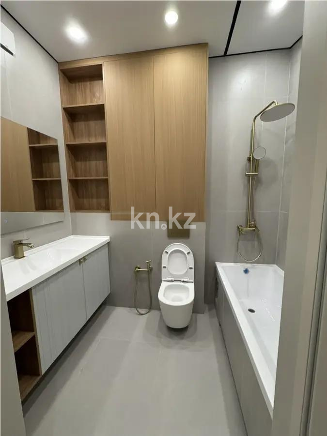 Продажа 3-комнатной квартиры, 94 м², ул. Сызганова, дом  1/1 в Астане - фото 5