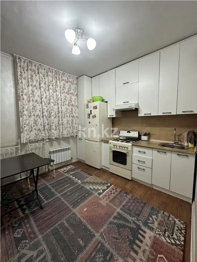 Продажа 1-комнатной квартиры, 40 м², мкр-н Кокжиек, дом  1 в Алматы - фото 2
