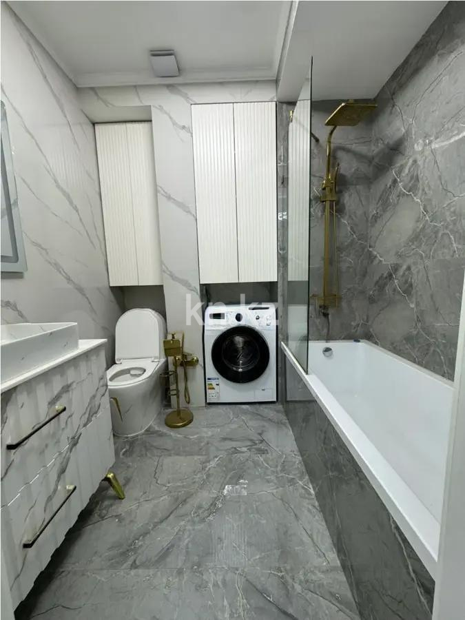 Продажа 2-комнатной квартиры, 68 м² в Алматы - фото 4
