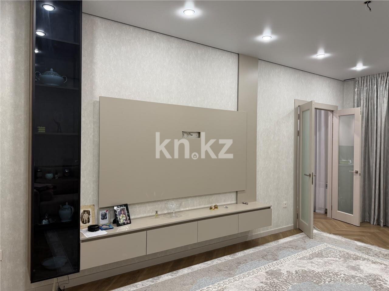 Продажа 3-комнатной квартиры, 106 м² в Караганде - фото 3