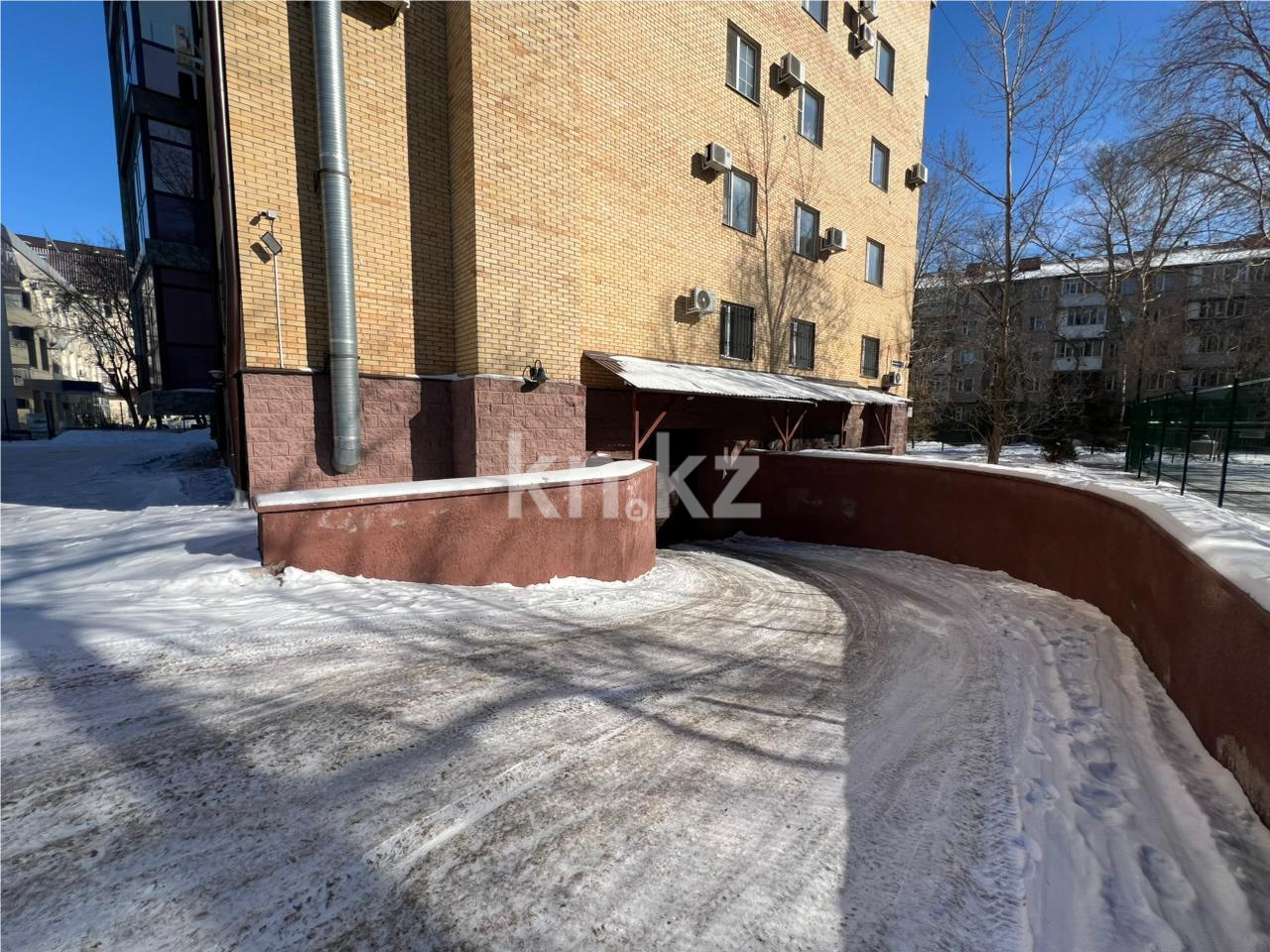Продажа 3-комнатной квартиры, 131 м² в Караганде - фото 19