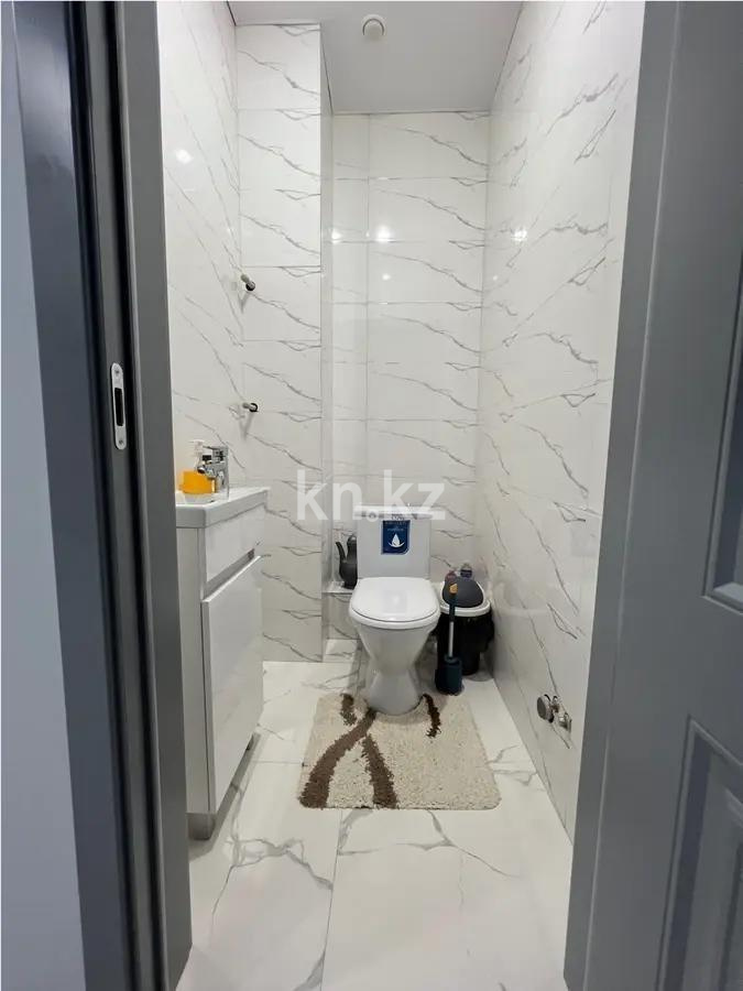 Продажа 3-комнатной квартиры, 95 м², ул. А-92, дом  5 в Астане - фото 4