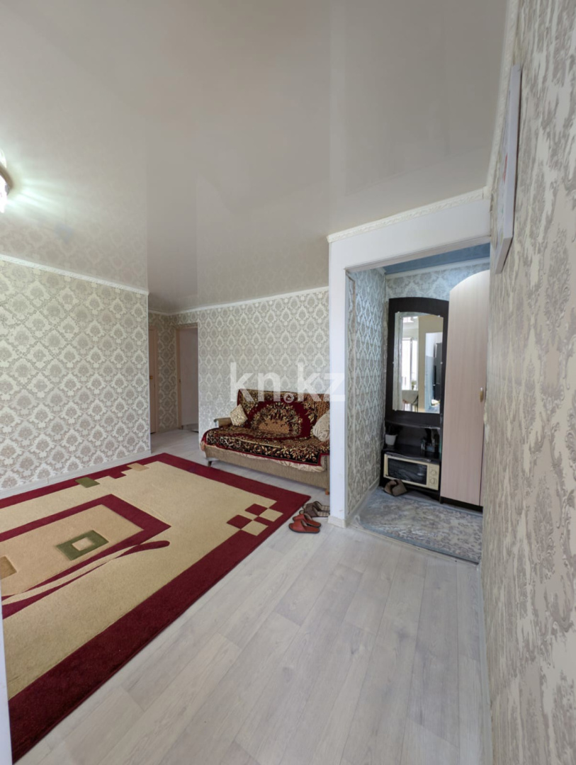 Продажа 3-комнатной квартиры, 53.7 м² в Уральске - фото 4