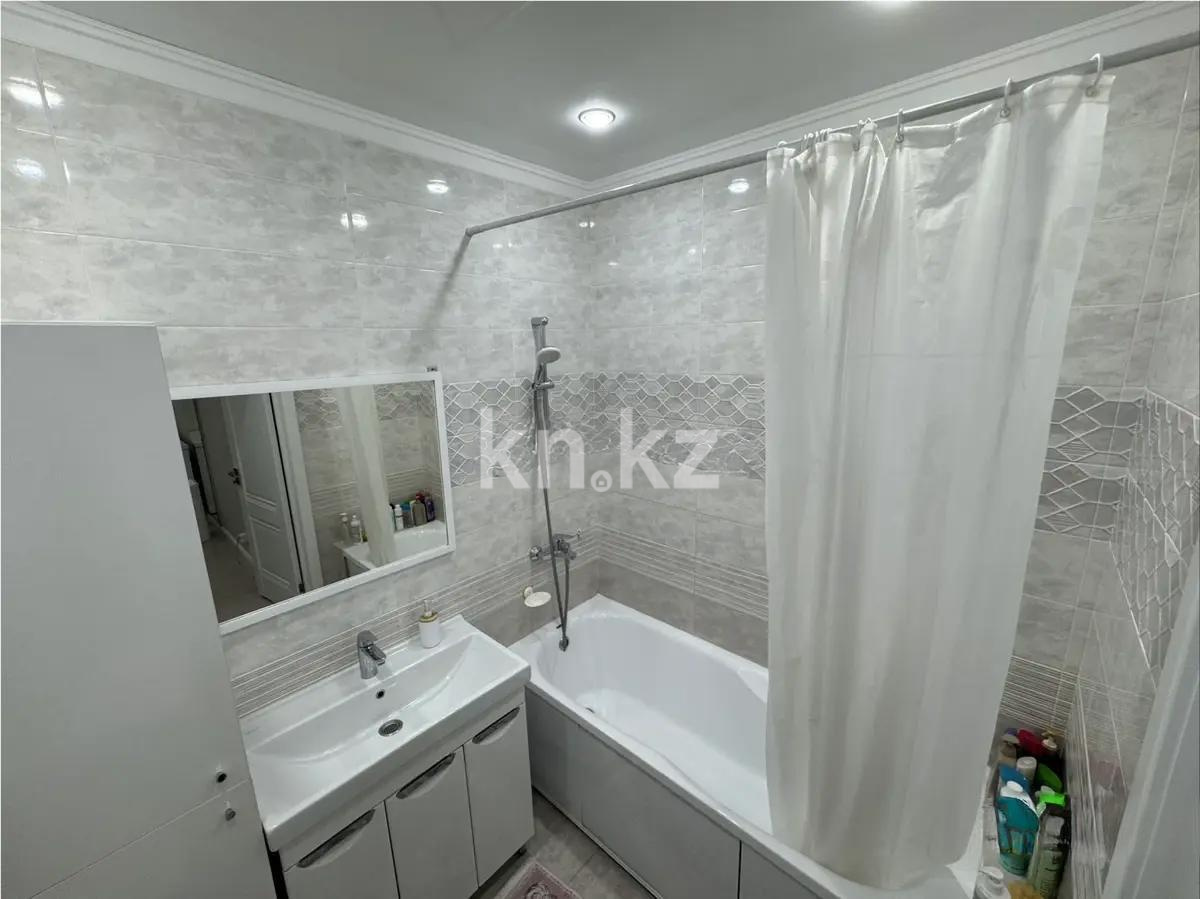 Продажа 3-комнатной квартиры, 86 м², пр. Улы Дала, дом  84 в Астане - фото 8