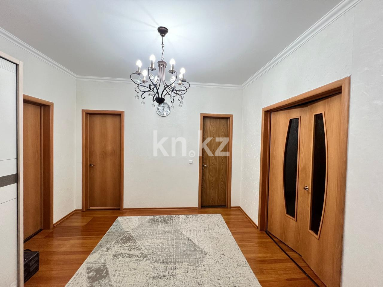 Продажа 3-комнатной квартиры, 104.4 м², ул. Иманбаевой в Астане - фото 8