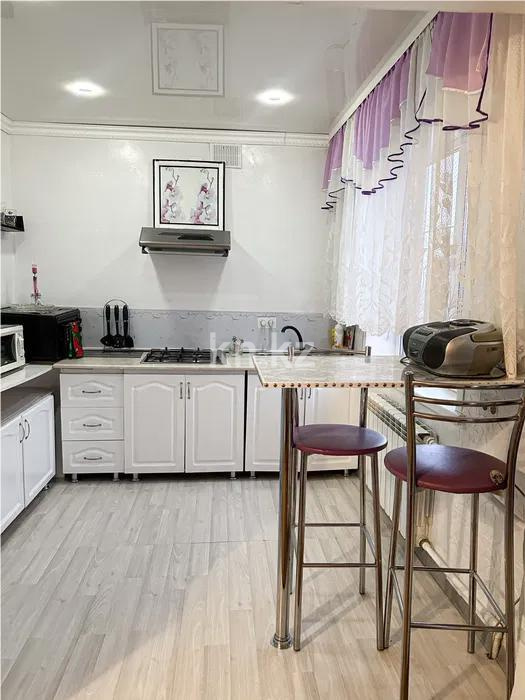 Продажа 1-комнатной квартиры, 32 м², ул. Карла Маркса, дом  20 в Шахтинске - фото 2