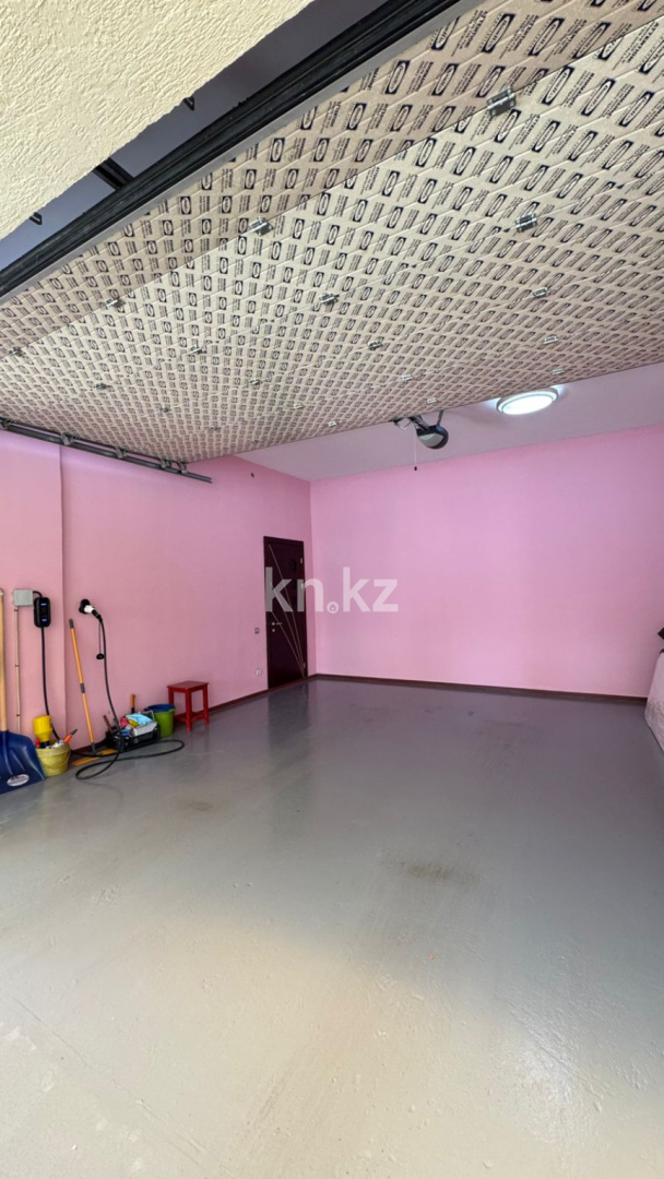 Продажа 4-комнатного дома, 360 м² в Алматы - фото 39