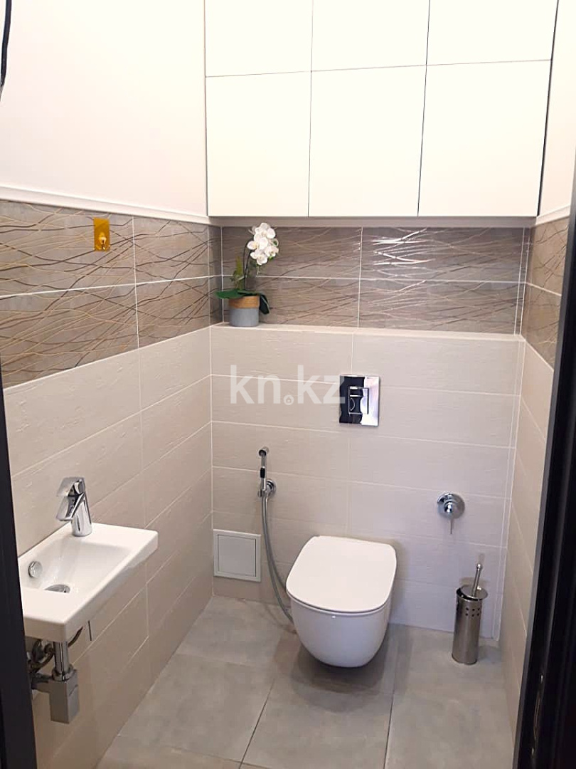 Продажа 3-комнатной квартиры, 77 м² в Астане - фото 17