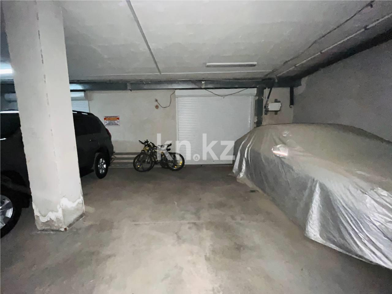 Продажа 4-комнатной квартиры, 151 м², ул. Ботаническая в Караганде - фото 37