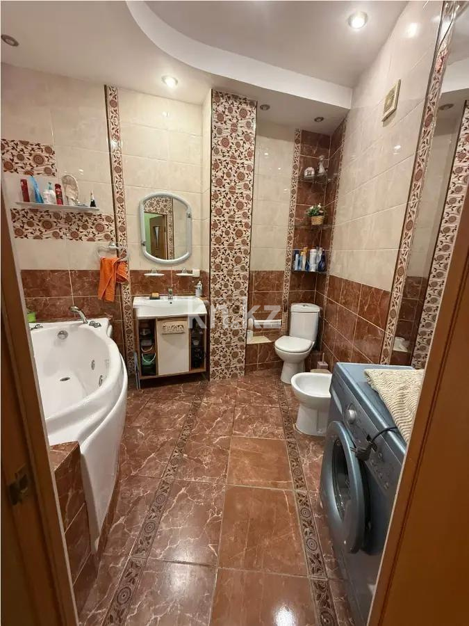 Продажа 3-комнатной квартиры, 82 м², ул. Агыбай батыра, дом  2 в Астане - фото 4