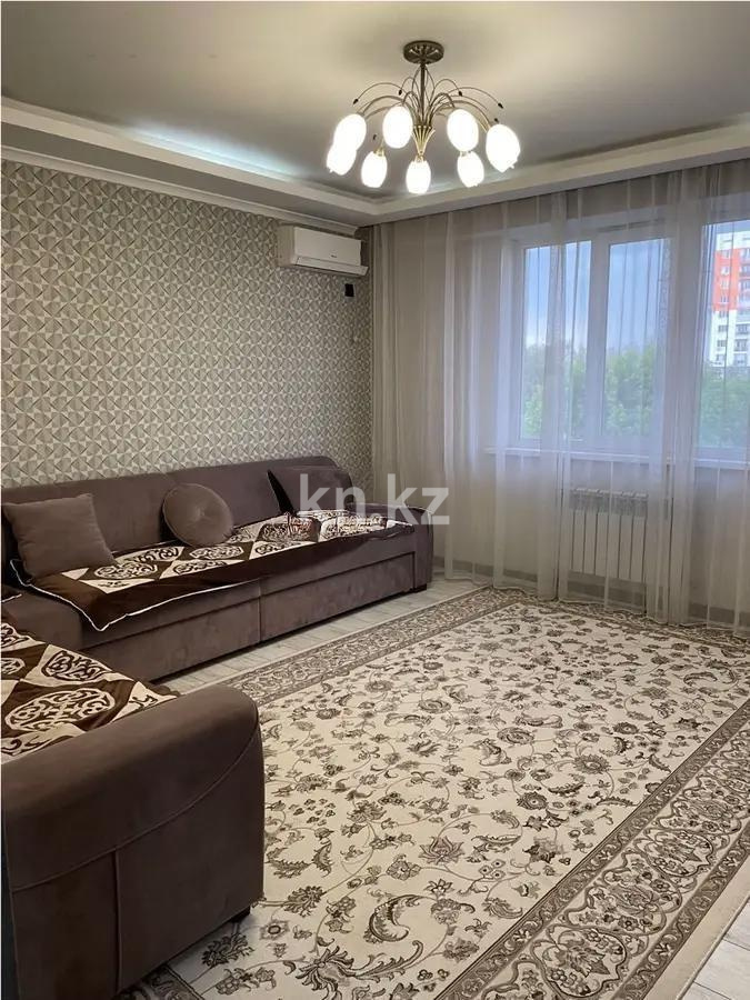 Продажа 4-комнатной квартиры, 98 м², мкр. Аксай-1, дом  11/10 в Алматы