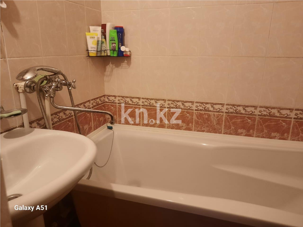 Продажа 1-комнатной квартиры, 36 м², мкр-н Восток-2 в Караганде - фото 5