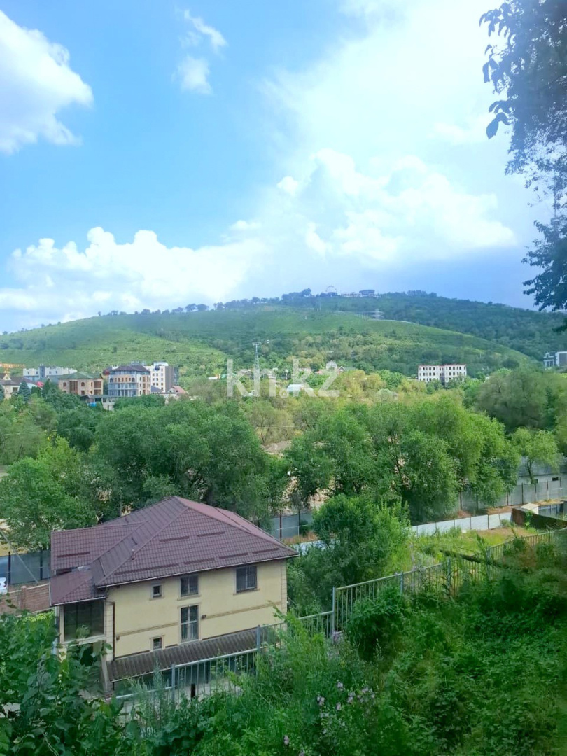Продажа 4-комнатного дома, 100 м² в Алматы