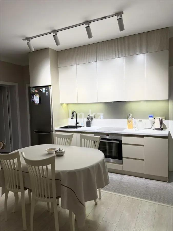 Продажа 2-комнатной квартиры, 65 м² в Алматы - фото 4