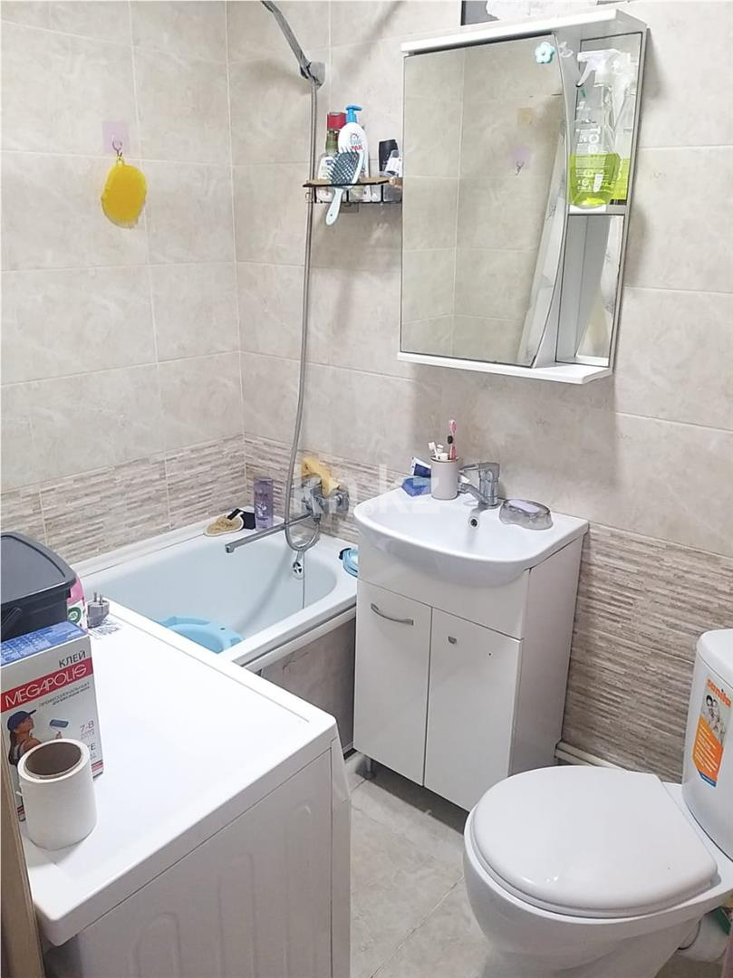 Продажа 2-комнатной квартиры, 45 м², 2 кв-л в Караганде - фото 10