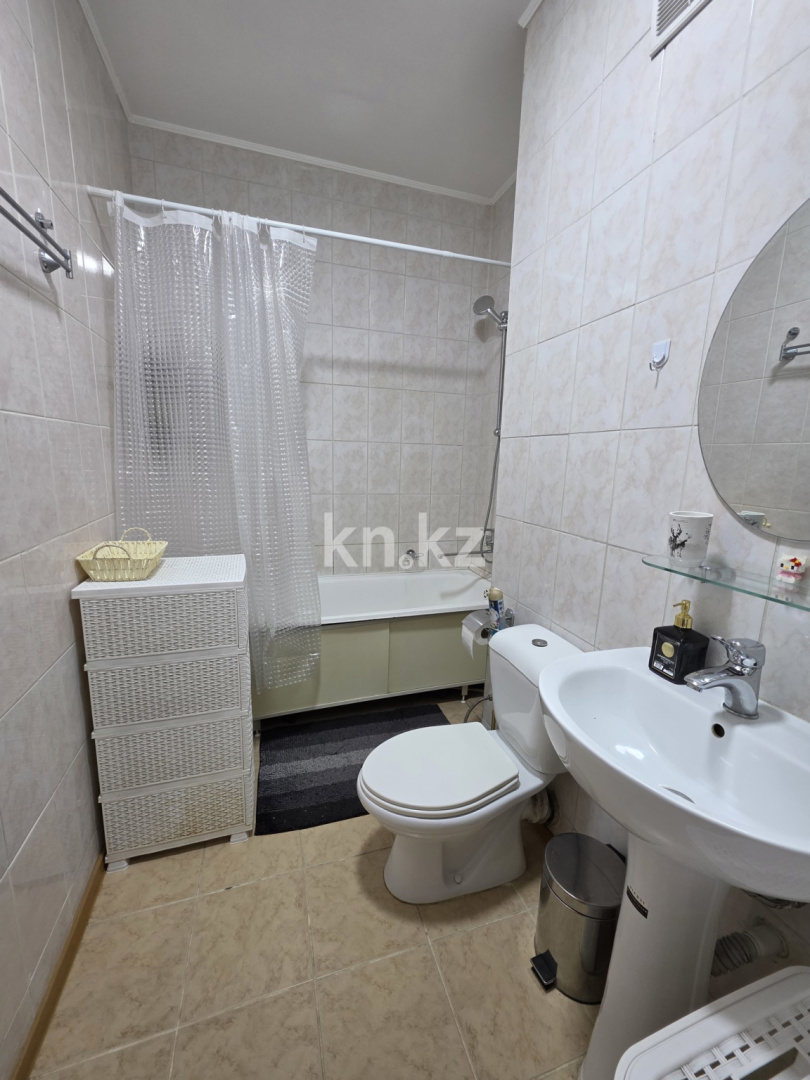 Аренда 2-комнатной квартиры, 90 м² в Алматы - фото 16