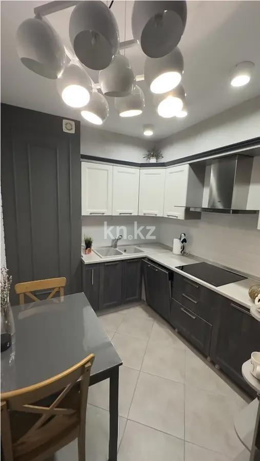 Продажа 3-комнатной квартиры, 65.6 м² в Алматы - фото 3