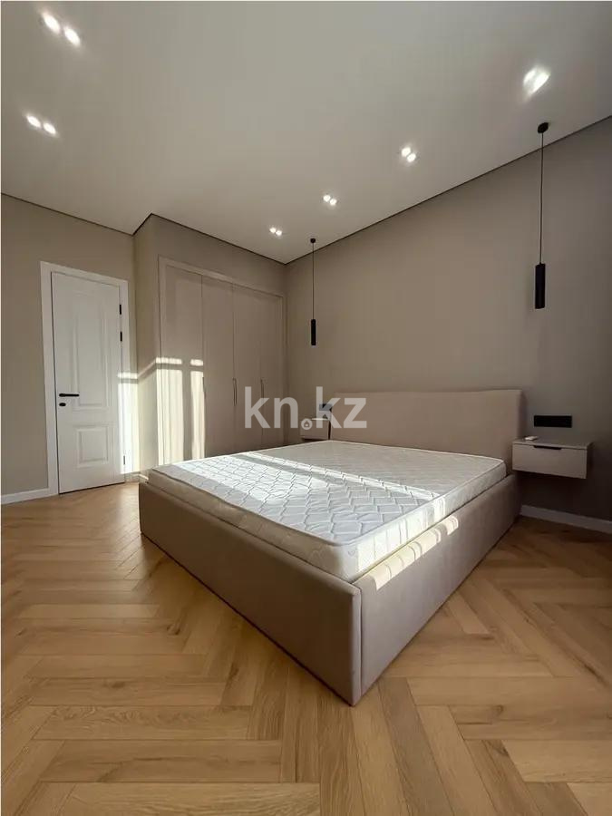 Продажа 3-комнатной квартиры, 82 м², ул. Розыбакиева, дом  197/2 в Алматы - фото 4
