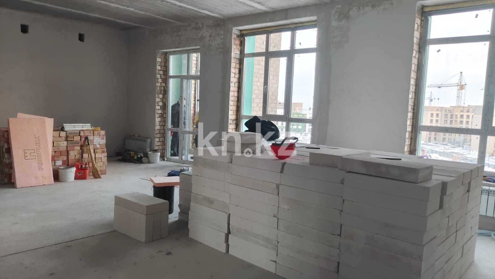 Продажа 3-комнатной квартиры, 77 м² в Караганде