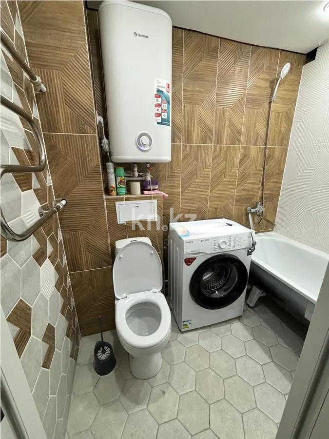 Продажа 2-комнатной квартиры, 74 м², ул. Сатыбалдина, дом  18 в Караганде - фото 4