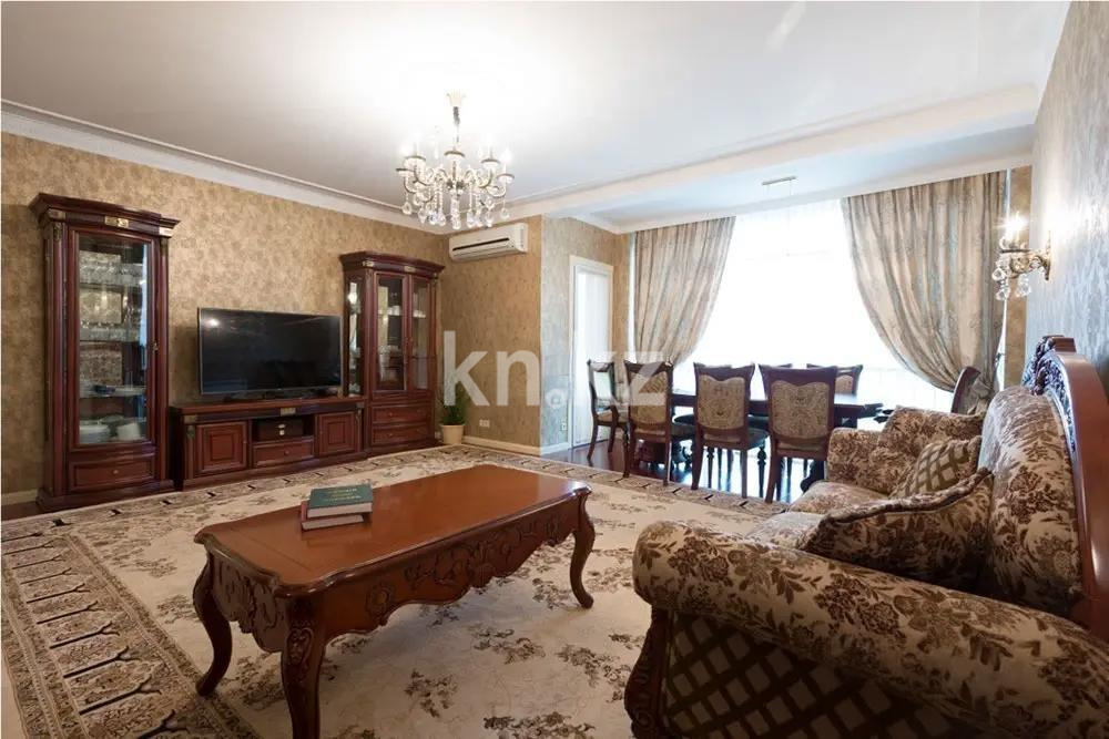 Продажа 4-комнатной квартиры, 135 м² в Алматы