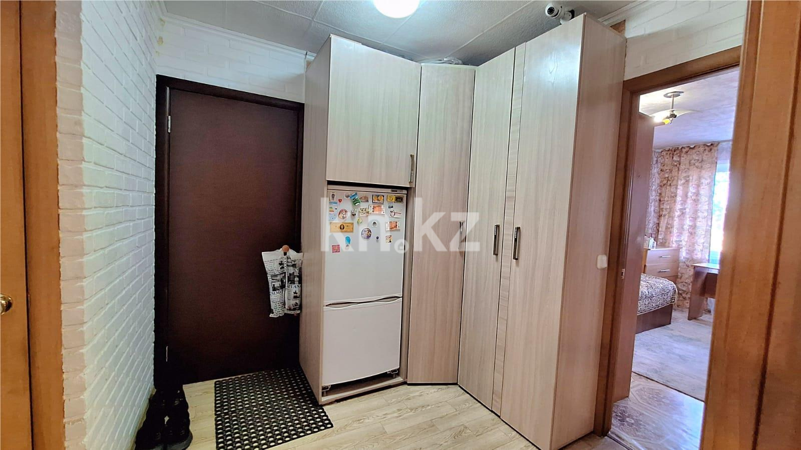 Продажа 3-комнатной квартиры, 62 м², 18 мкр. в Караганде - фото 10