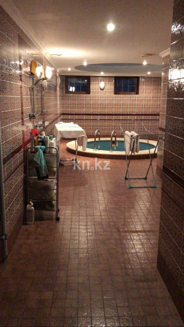 Продажа 8-комнатного дома, 575 м² в Алматы - фото 18