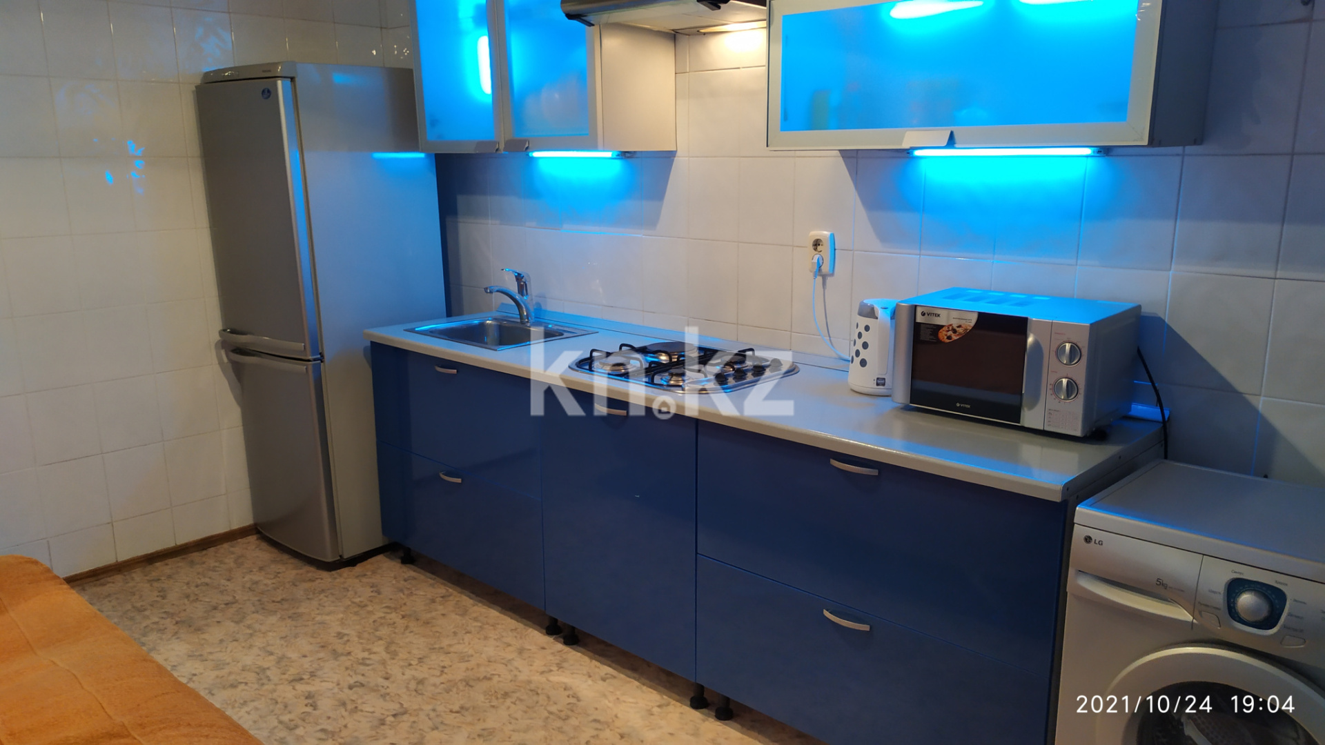 Аренда 1-комнатной квартиры посуточно, 40 м², ул. Сейфуллина, дом  14/3 - Между Женис и проспектом Сарыарка по Сейфуллина в Астане - фото 5