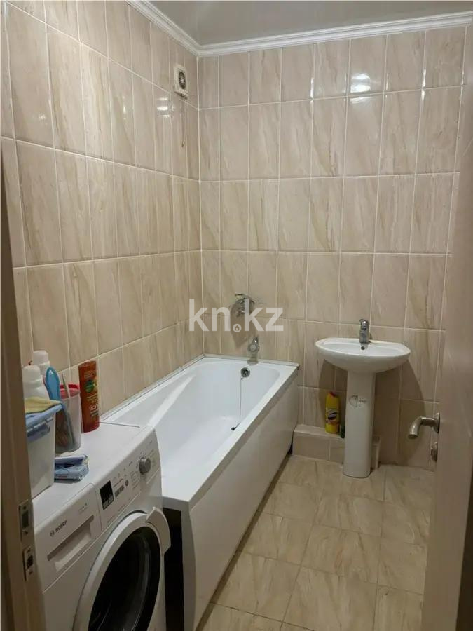 Продажа 2-комнатной квартиры, 64 м², пр. Аль-Фараби, дом  27 в Астане - фото 4