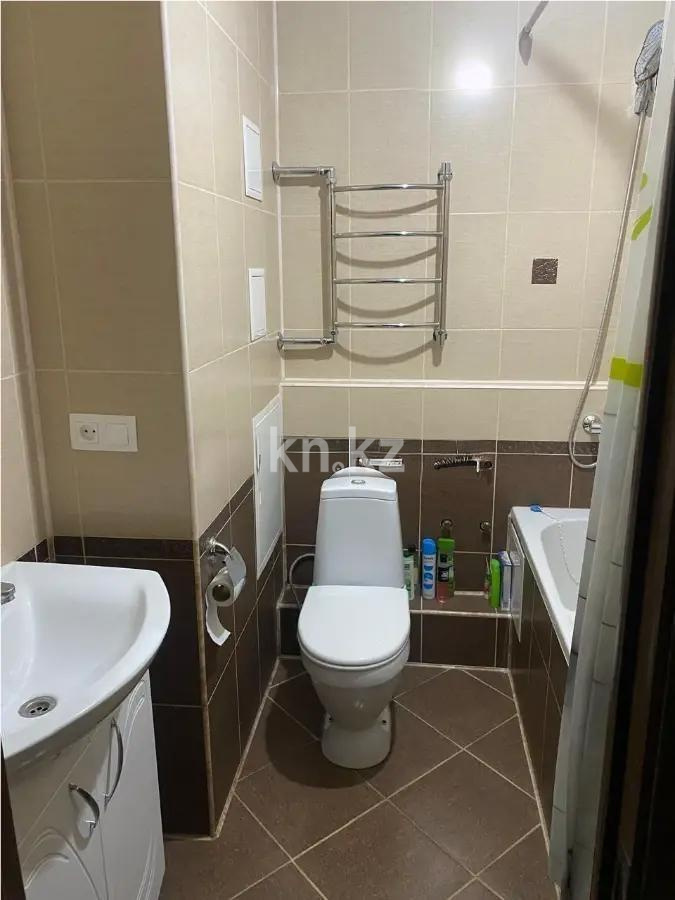 Продажа 2-комнатной квартиры, 50 м², ул. Кенесары хана, дом  54/17 в Алматы - фото 4