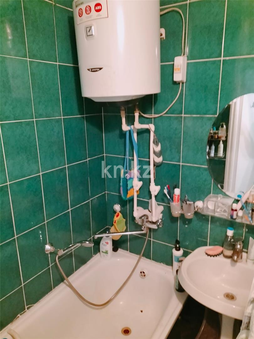 Продажа 2-комнатной квартиры, 48 м², мкр-н 18 в Караганде - фото 7