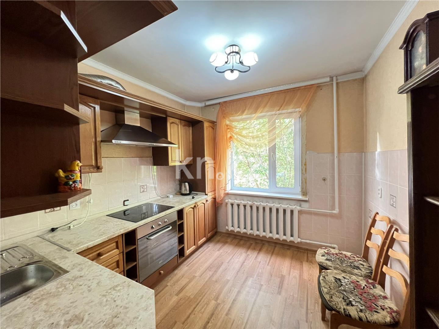 Продажа 4-комнатной квартиры, 77 м² в Караганде - фото 8