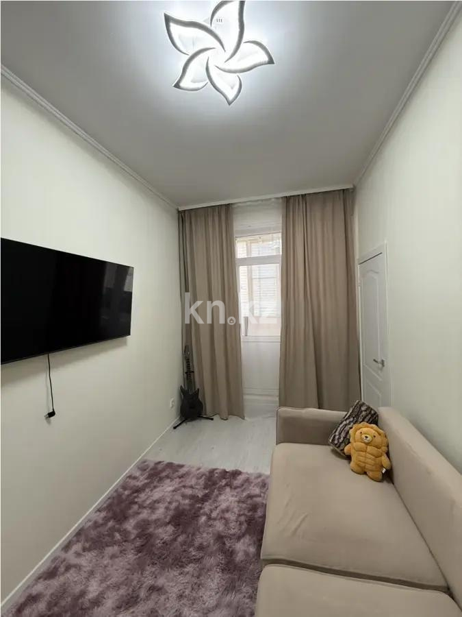 Продажа 2-комнатной квартиры, 38 м², ул. Нажимеденова, дом  10/4 в Астане