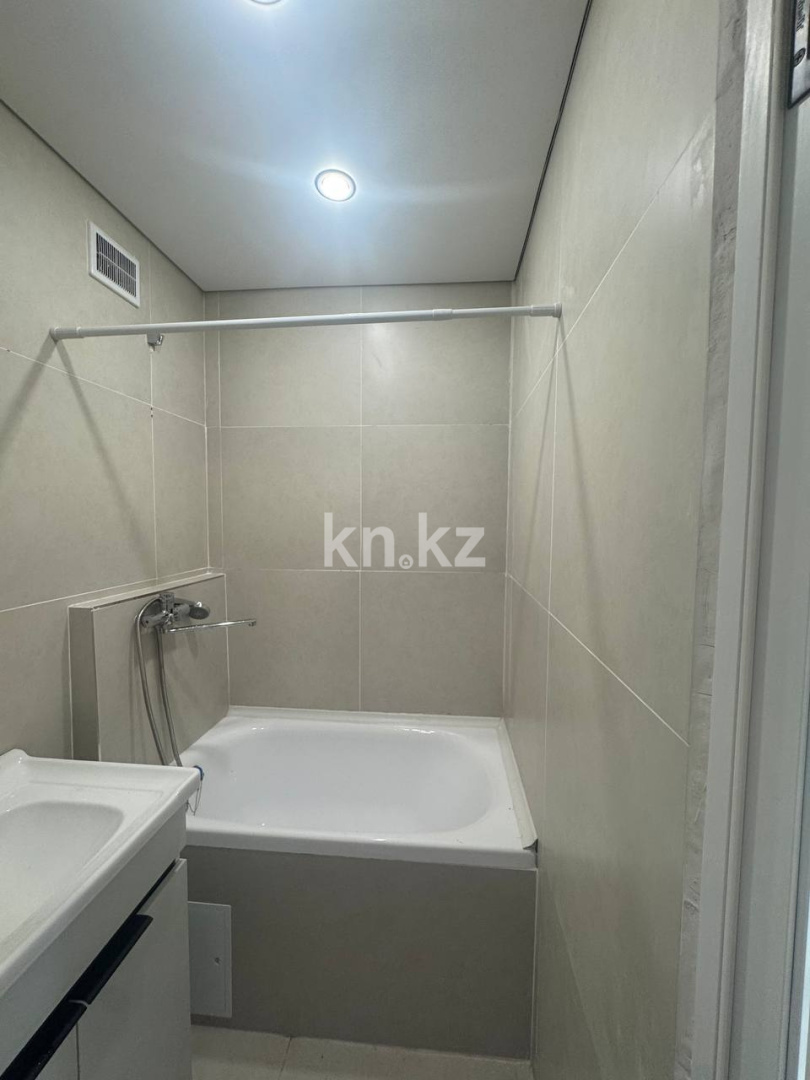 Продажа 3-комнатной квартиры, 63 м² в Алматы - фото 11