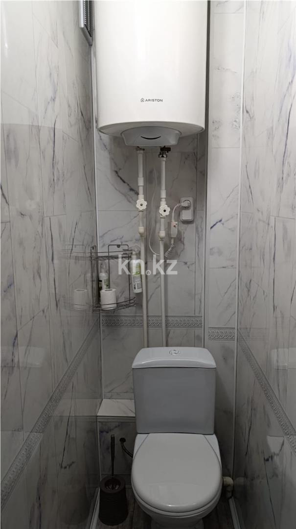 Продажа 3-комнатной квартиры, 62 м², 23 мкр. в Караганде - фото 7