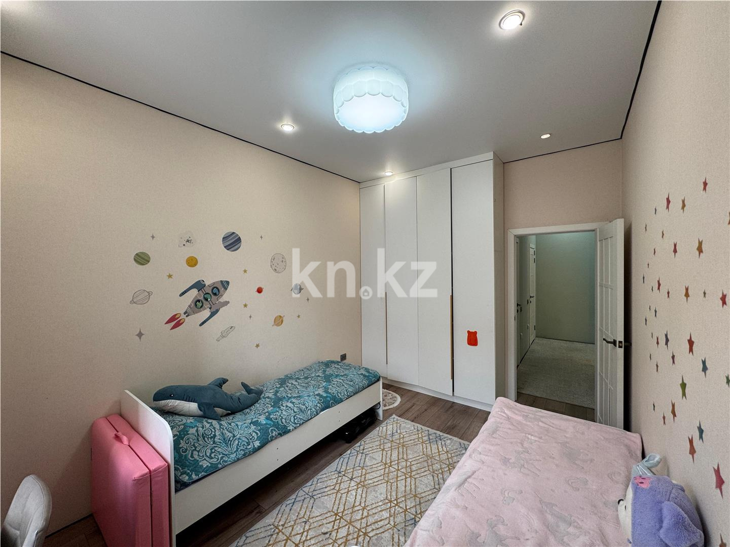 Продажа 2-комнатной квартиры, 68 м², 067 учетный квартал, дом  456/3 в Караганде - фото 7